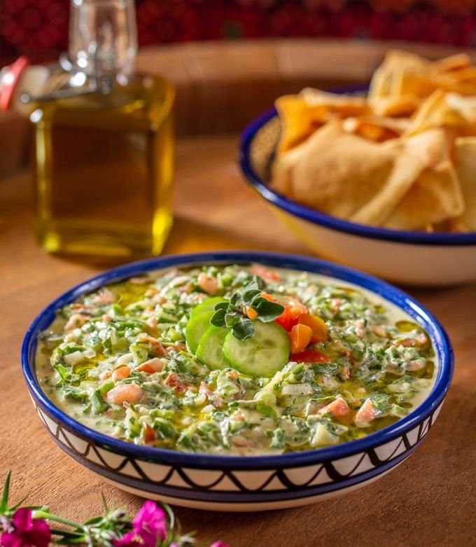 سلطة بطحينية او بقدونسية